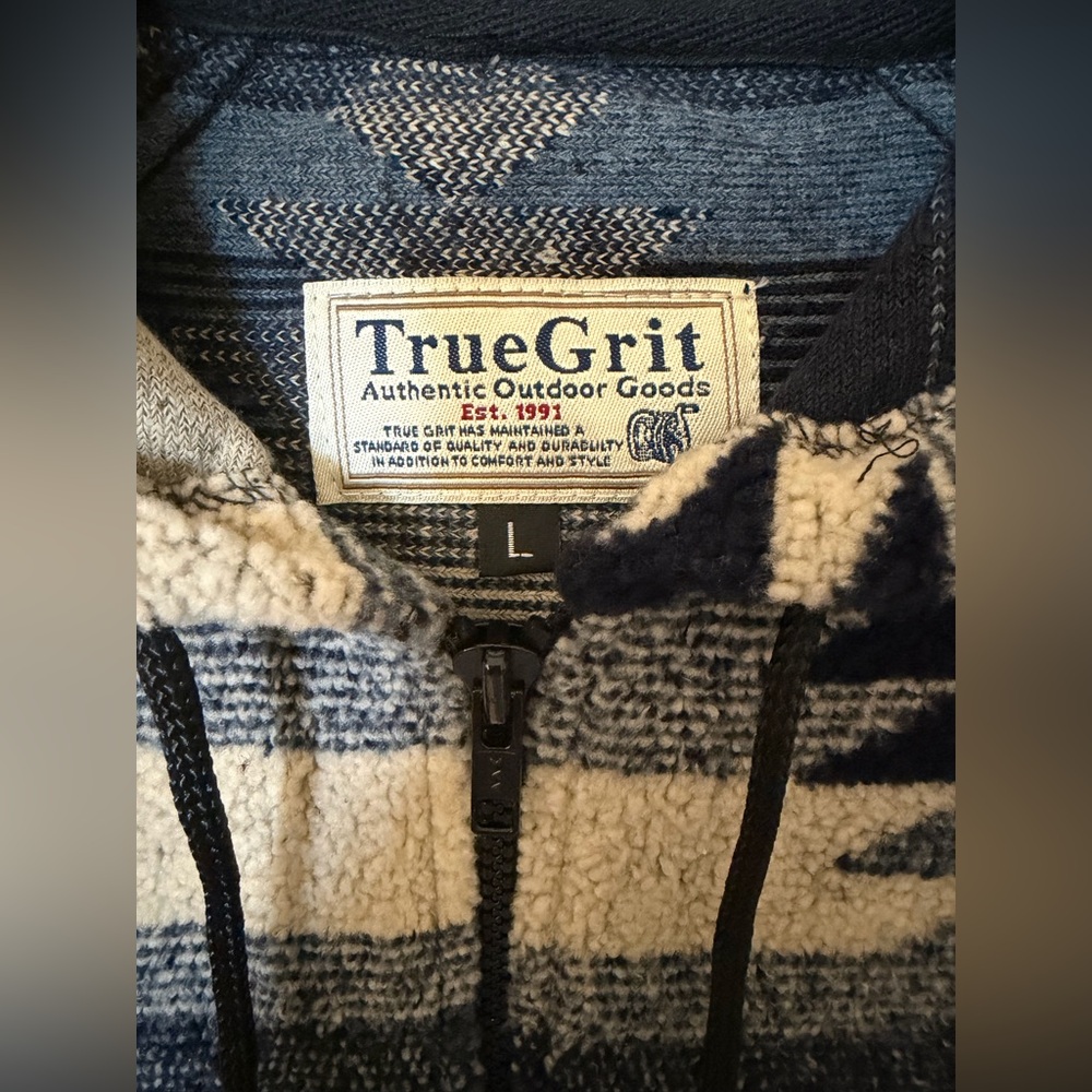 True Grit Men's Zip Up Hoodie Jacket Aztec Design - Navy / Cream - Size L - Picture 2 of 8